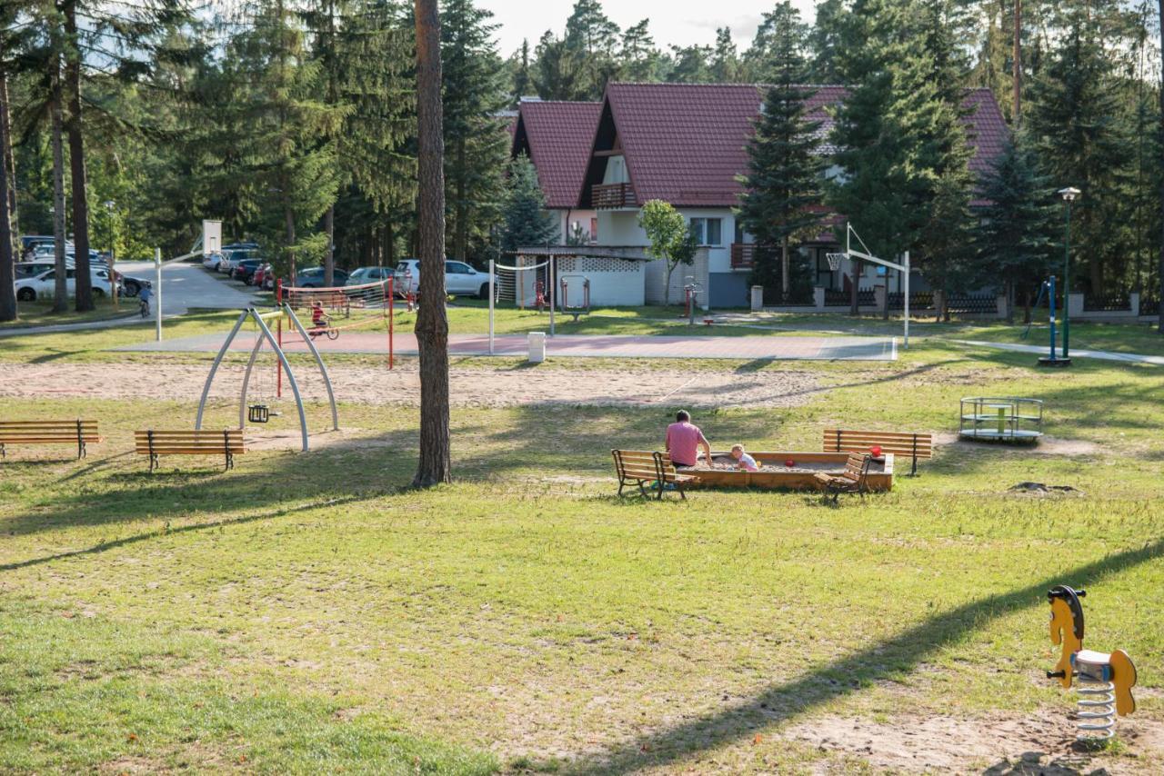 Resort Niegocin Wilkasy Exterior photo